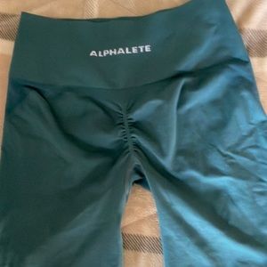 Alphalete amplify shorts